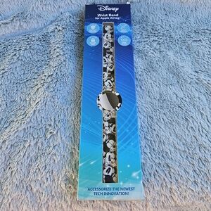 NIB Mickey Airtag Band